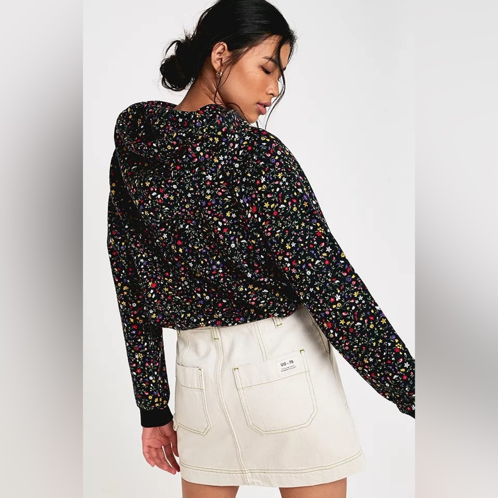 Levi's Black Floral Hooded Sweater with Multicolor Flowers